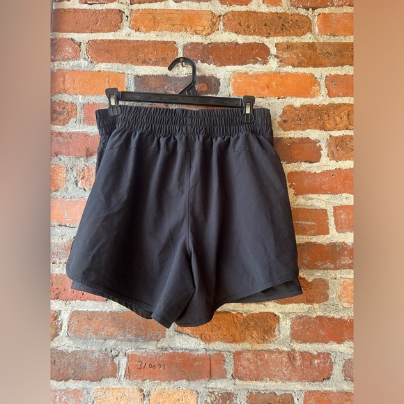 Avia Activewear Women's Running Short with Side Bungees - Picture 2 of 5